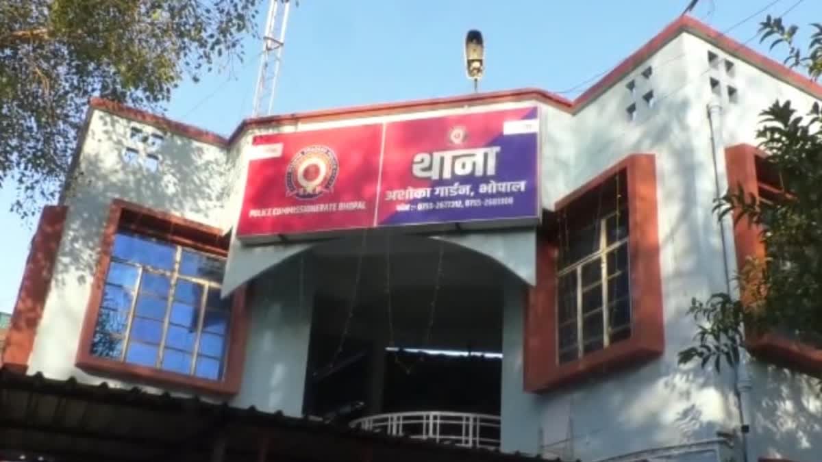 भोपाल देह व्यापार का सबसे बड़ा खुलासा: अशोका गार्डन पुलिस ने 26 दलालों की पहचान की